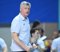 [포토] 헤난 감독 ‘두주먹 불끈’