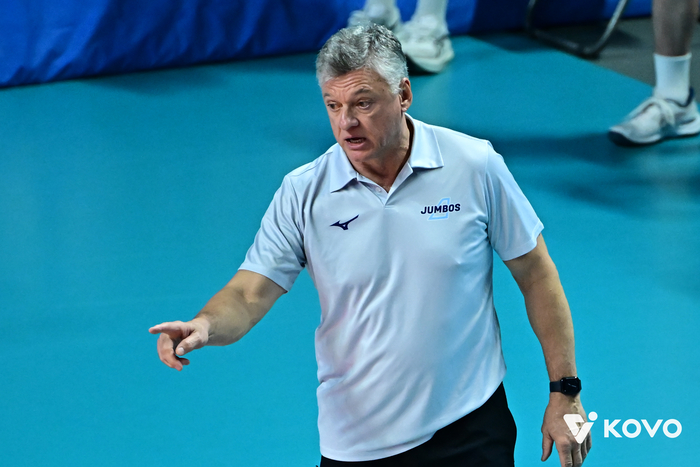 ‘3연패’에 빠진 대한항공 헤난 감독 “팀 밸런스 깨져, 흔들린 리시브 개인에게 ‘핑계’ 찾을 건 아니다”[현장리뷰]