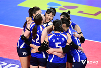 ‘변수’ 독감 극복한 집중력 빛났다…‘빅토리아 31득점’ 기업은행, 정관장 잡고 3연승+4위 맹추격[현장리뷰]