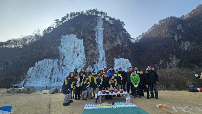 [강원소방]원주남·여의소대, 빙벽장 주말 안전사고 예방활동 돌입