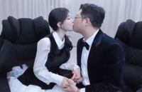 “팬에서 연인으로” 감스트, ‘10살 연하’ 기래민과 공개 열애