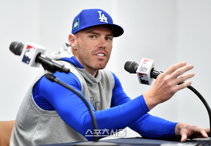 캐나다, 울지 말고 눈물 닦아요…다저스 프리먼, 2026 WBC 불참 선언 [SS시선집중]