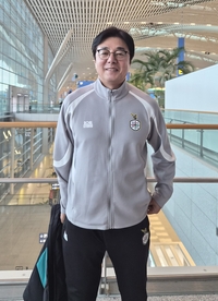 목표는 리그 우승, ACLE도 첫 출전…대전 황선홍 감독 “내실 다져, 진중하고 자신 있게 도전하겠다”[현장인터뷰]