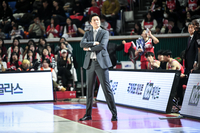 ‘삼성 외곽포에 무릎’ 전희철 감독 “상대가 너무 잘했지만, 결국 우리가 못 막은 것” [SS잠실in]