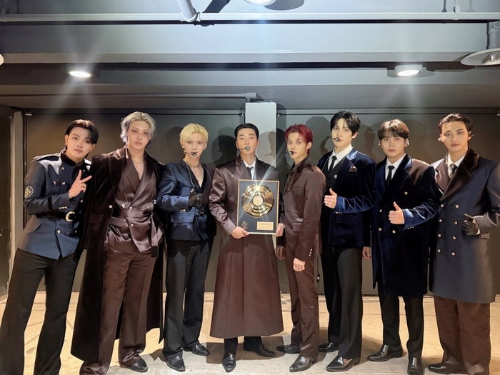 에이티즈, ‘제40회 골든디스크어워즈’ 음반 부문 본상 수상...“멋진 음악과 무대로 행복하게 해드릴 것”
