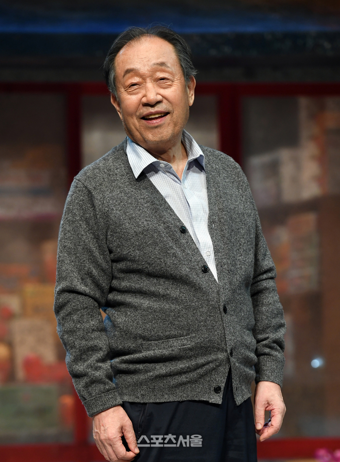 ‘韓 최고령 배우’ 신구, 장진 신작 ‘블란서 금고’ 출연…건강 기원 응원 물결