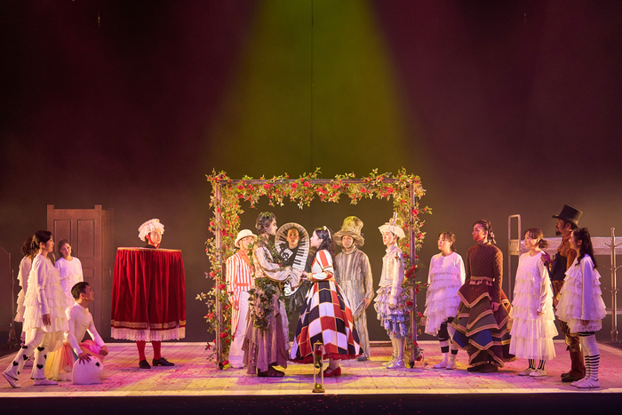 ‘미녀와 야수’ 스틸 컷. 사진|국립극단