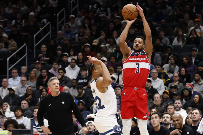 ‘초대형 트레이드’ 주인공, 새 팀 유니폼 입고 ‘첫선’…애틀랜타, 영 보낸 이유 증명 中 [SS시선집중]