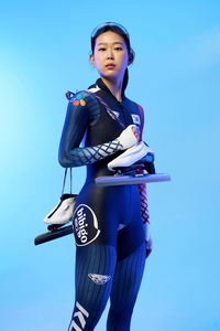 ‘밀라노 향한 예열’ 빙속 김민선·이나현, 나란히 동계체전 2관왕