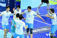 김선호 10득점 ‘분전’에도 선두 대한항공, 충격의 ‘4연패’…OK저축은행은 2연승으로 4위 ‘추격’[현장리뷰]