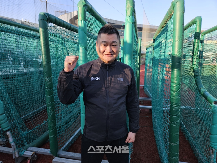 10년 만에 돌아온 프로 현장…울산 박명환 투수코치 “1군 진입 가능한 선수 있다” [SS인터뷰]