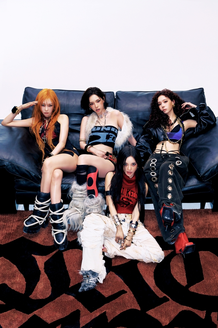 장르 확장∙차트 장악력∙화제성... 에스파, 새 역사 쓸 2026년