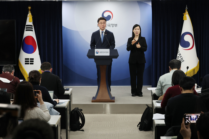 네이버클라우드·NC ‘국가대표 AI’ 1차 심사 탈락…12월 최종 결정