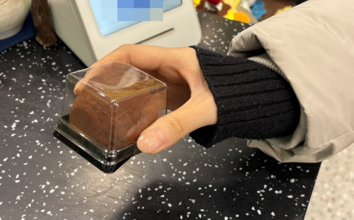 국밥집까지 파고든 ‘두쫀쿠’…불황이 낳은 ‘기형적 디저트 생존기’ [SS기획]