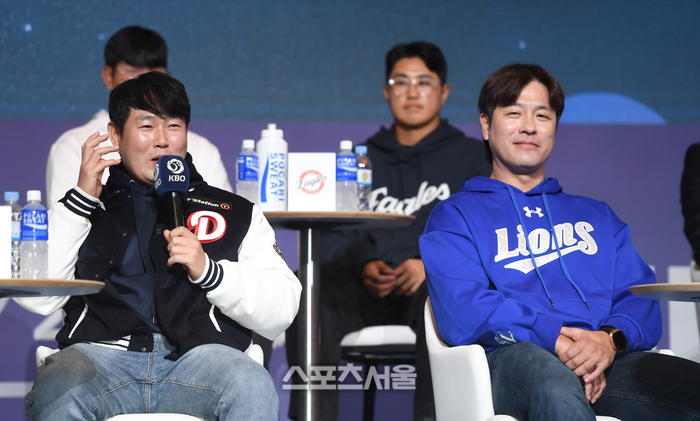 ‘두목곰’도 보고 배우는 강민호…“존경스럽고, 많이 물어본다” [SS시선집중]