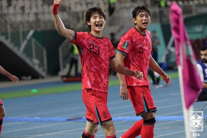 ‘신민하 결승골’ 이민성호 극적 반전 이뤘다…호주 2-1 잡고 4강행, 일본과 결승 진출 놓고 격돌