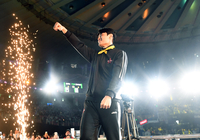 [포토]올스타 투표 1위 유기상, 춤 솜씨 뽐내며!