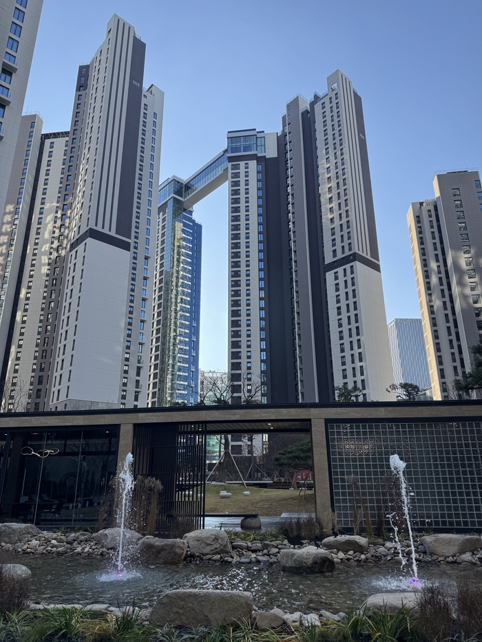 ‘잠실미성 재건축’ 잠실 르엘, 오는 20일부터 입주