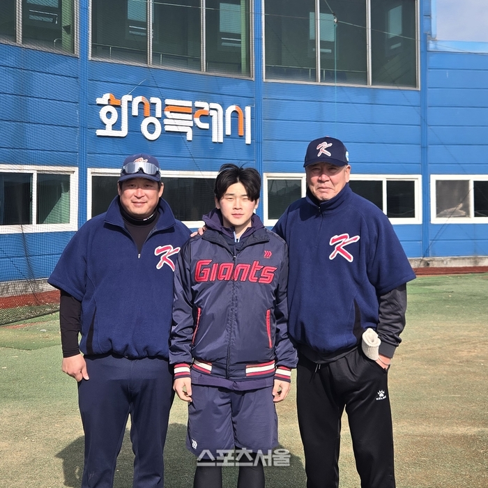 “롯데 (박)찬형이도 고깃집 알바하며 눈물 삼켰는데”…독립리그 ‘신화’ 위해선 ‘배고픔’부터 해결해야 [SS화성in]