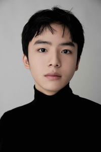 ‘검은 수녀들’ 천재 아역 문우진, 이민호와 한식구 됐다…MYM과 전속계약 [공식]