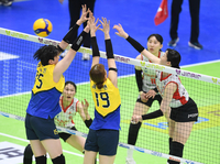 [포토]힘차게 공격하는 페퍼저축은행 하혜진