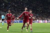 소보슬라이 프리킥 미쳤다!... 리버풀, 마르세유 원정서 3-0 완승