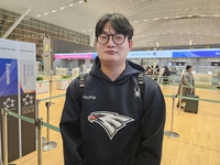 비시즌 훈련 삼매경? ‘1월에 공 잡은’ 선수도 있다…한화 22살 마무리, 야구 ‘일부러’ 멀리한 이유 [SS인천공항in]