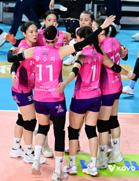 피치 없어도 ‘레베카·이다현 38득점 합작’ 흥국생명, 파죽의 5연승으로 2위 ‘도약’