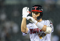 ‘통합챔피언’ 유틸 맹활약→‘2억대 연봉’ 진입, 구본혁 “값어치 했다는 거 보여주고 싶어” [SS시선집중]