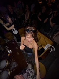 하지원, 47세 나이 잊은 과감한 오프숄더에 ‘MZ 항공샷’