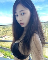 에스파 지젤, 과감한 블랙 비키니 자태 “dream girl”