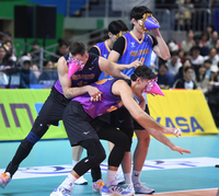 [포토] 러셀 ‘나 건드리지 마’