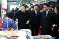 김관영 전북지사, ‘한계를 넘어 세계를 향해’ 를 주제로 고창군민과 대화... 비전 설명과 주민들 의견 수렴