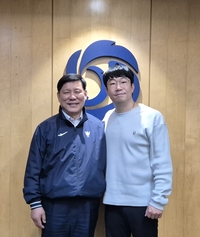 ‘최저연봉’ 10% 인상 생색내기? 세후 200만원 초중반→이걸로 프로라고 부를 수 있나 [SS이슈]