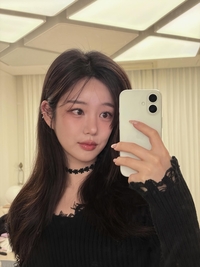 이유비, 전문가 뺨치는 ‘금손’ 셀프 메이크업