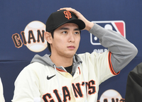 한국서 좋았잖아! ‘RF 전향’ 이정후, 美 “확실한 슈퍼스타형 CF 아냐” [SS시선집중]