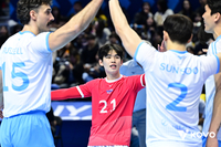 리시브 4위·디그 1위·수비 2위 료헤이 공백 메워라…아쿼 교체 ‘승부수’ 띄운 대한항공과 리베로 강승일의 과제