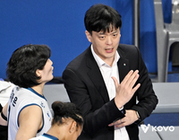 4세트 5-12로 뒤지다 역전, GS칼텍스 이영택 감독 “실력 많이 올라왔다, 힘 생겼어”[현장인터뷰]