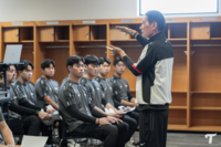 “LG에 야구 할 줄 아는 선수 많다” 통합챔피언이 스프링캠프 치르는 방법 ‘스스로 움직이기’ [SS포커스]