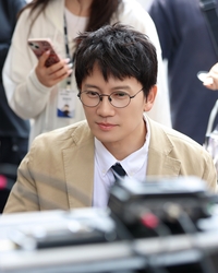 ‘대본 놓지 않는다’…집요한 지성, ‘판사 이한영’ 견인