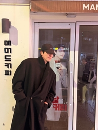 김우빈, ‘닮은꼴’은 누구? 의외의 재치 넘치는 새신랑