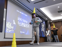 평가전 ‘관전’부터 유니폼 공개·김도균과 티타임…제주서 ‘1박2일’, 올해도 이어진 서울 이랜드의 ‘팬 프렌들리’ 스킨쉽[SS현장]