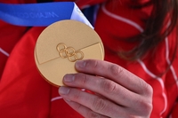 ‘337만원’짜리인데, ‘불량 메달’ 속출…그래서 교체는 해주나요 [2026 밀라노]