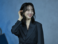 [포토] 신혜선 ‘문신도 만들었어요’