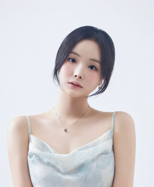 올림픽 피겨장에 아이돌이 앉았다...'포스트 김연아'에 반응 폭주