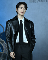 [포토] 이준혁 ‘카리스마 넘치는 포즈’