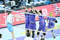 [포토]우리카드 정지석, 뚫었다!