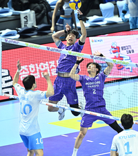 [포토]우리카드 이상현의 속공