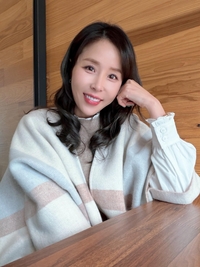 코요태 신지, 문원과 결혼 앞두고 물오른 미모... 청순한 예비 신부 자태