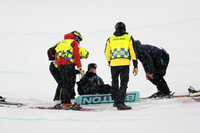 ‘폭설 속 경기 진행 왜 했나’ 최가온, 결선 1차 시기 불의의 ‘부상’…좀처럼 일어나지 못했다 [2026 밀라노]